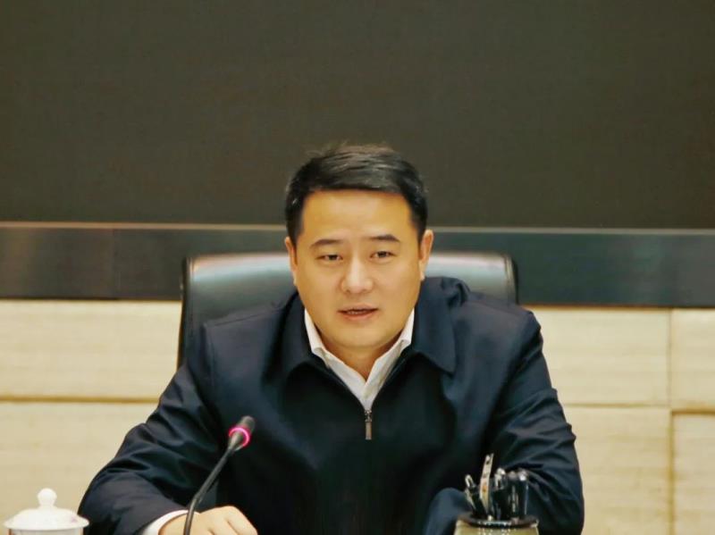 新播报>直通县区>法治柳州>柳州新闻>副市长汤振国从"提高认识,切实